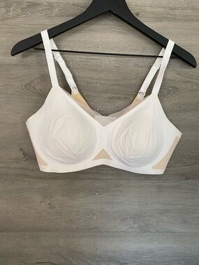 Honeylove Crossover Bra